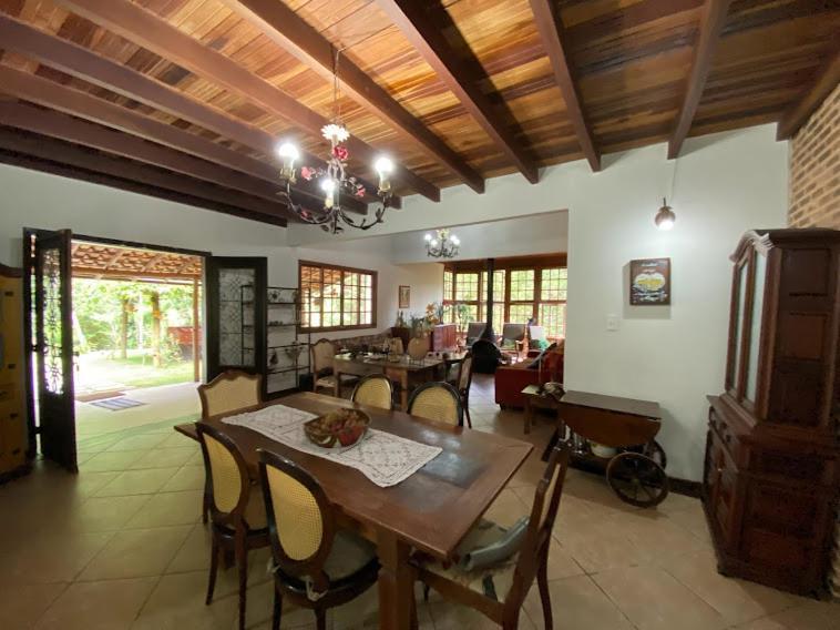 Lumiar Colonial Chalet: Riverside Retreat with Private Deck Exterior photo